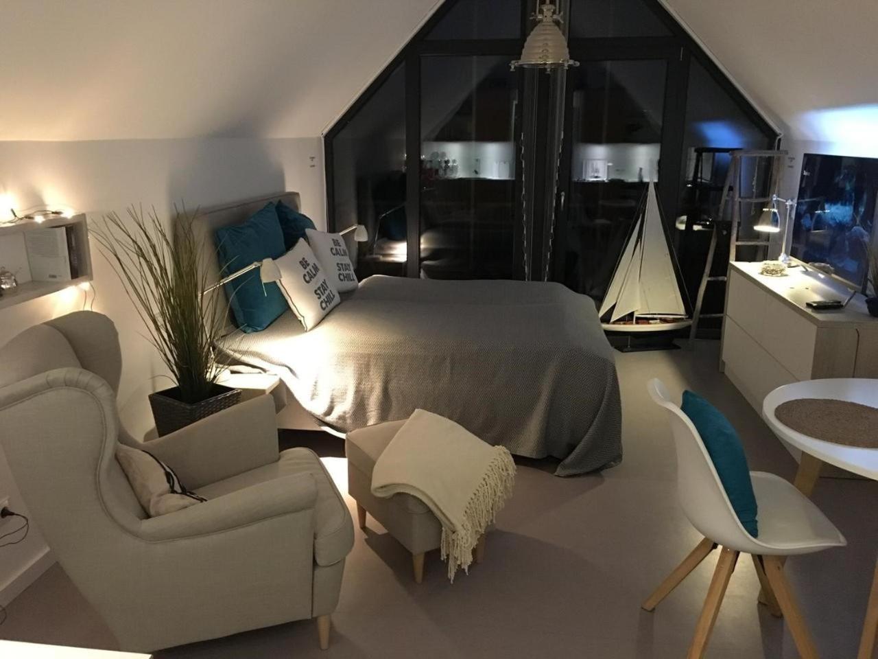 Kleine Krabbe Apartment Busum Bagian luar foto